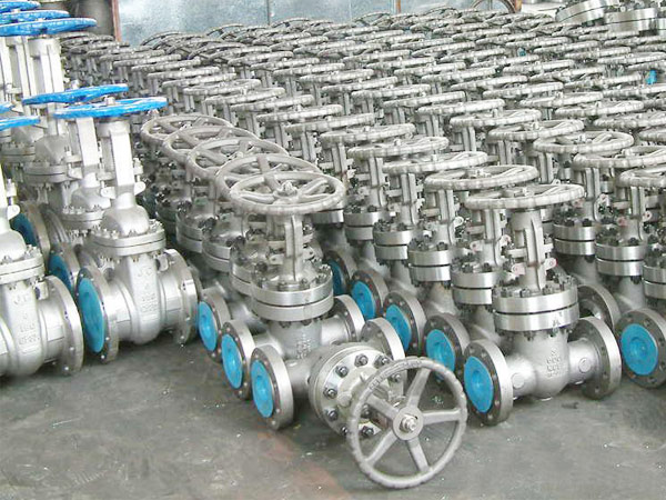 Operating method of manual valve